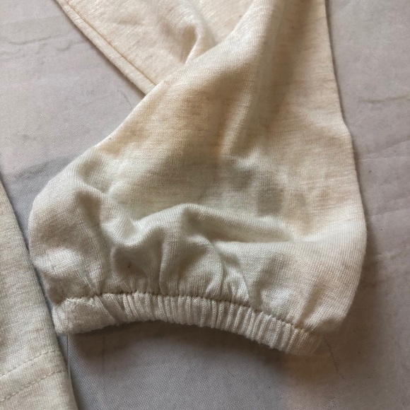 7 for all Mankind bell sleeve cream long sleeve tee M NWT embellished Host Pick! - Picture 3 of 11